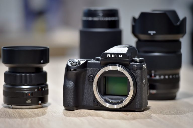 Fujifilm GFX 50S ab sofort verfügbar