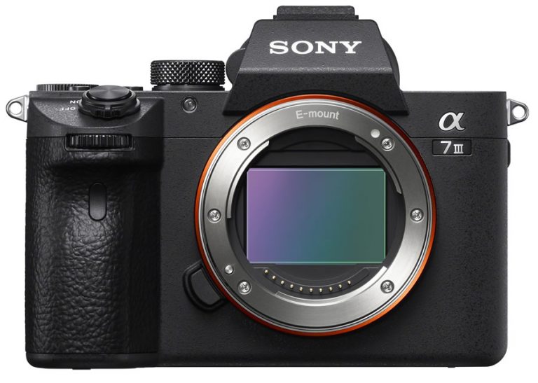 NEU: Sony Alpha 7 III und HVL-F60RM